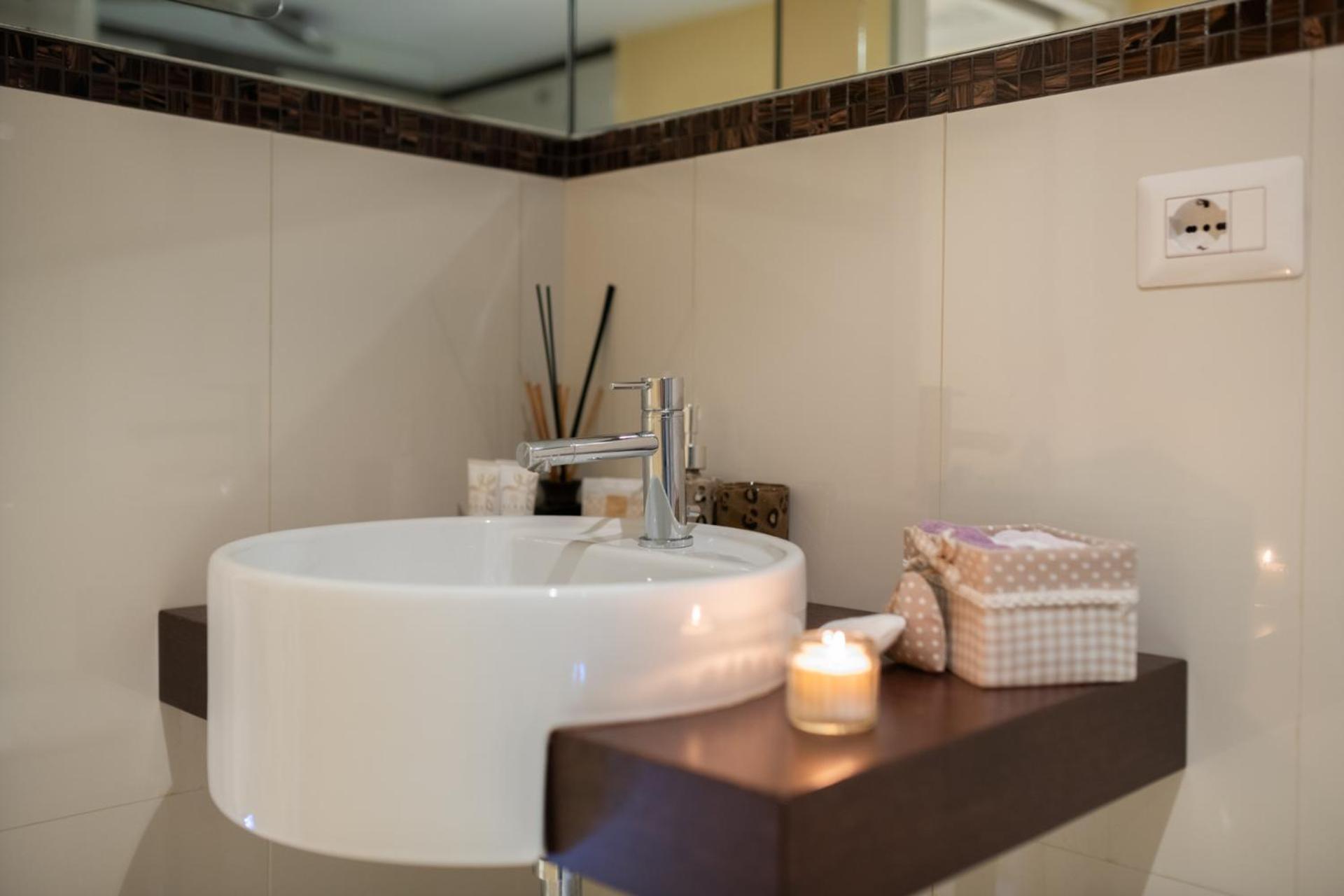 Riccardo Luxury Apartment Bari Eksteriør bilde